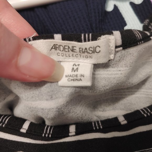 Striped Halter Top - Picture 4 of 4